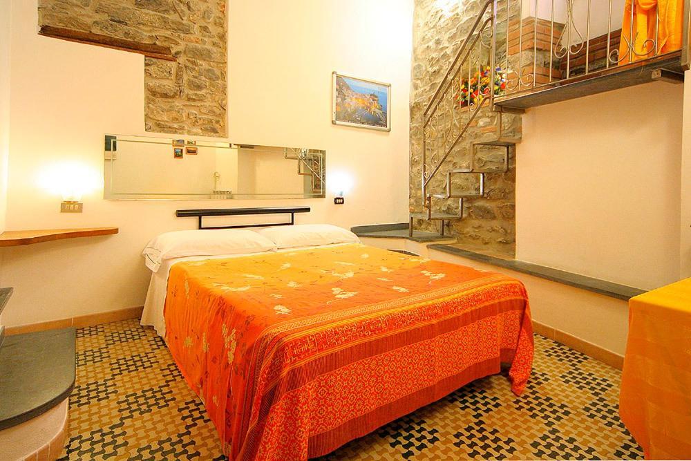 Francamaria Rooms Vernazza Quarto foto